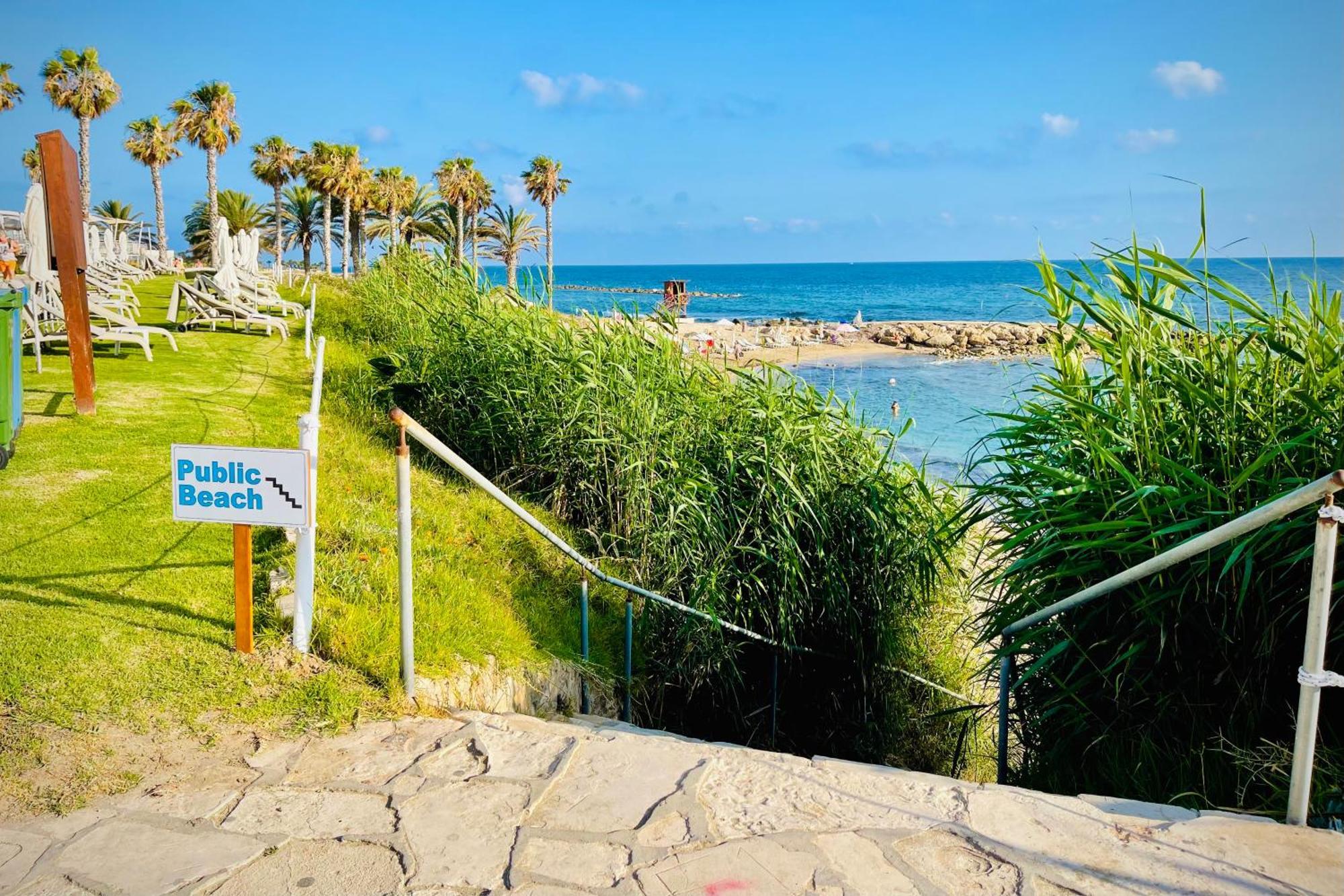 Ferienwohnung Townhouse By The Sea Pirate Harbor Paphos Exterior foto